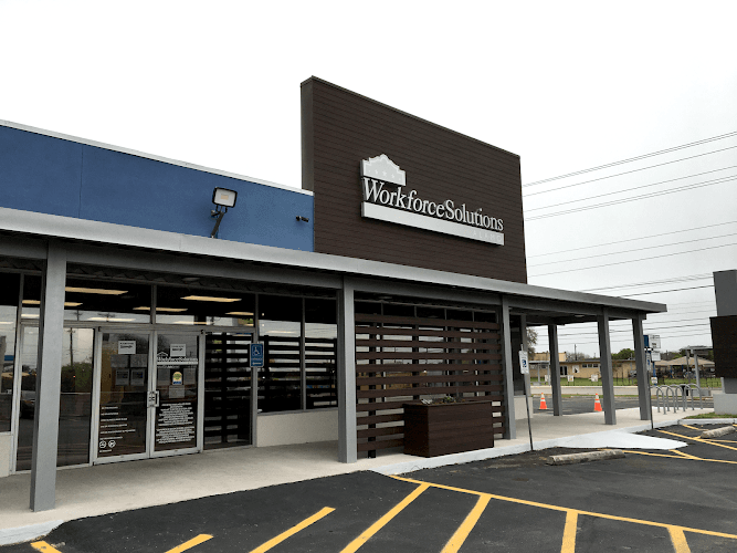 Workforce Solutions Alamo Career Center - E. Houston-FindWorkTexas Listing Directory